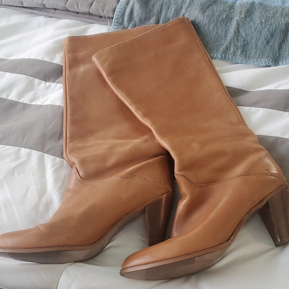 Vintage FRYE Brown Leather Slip on boots